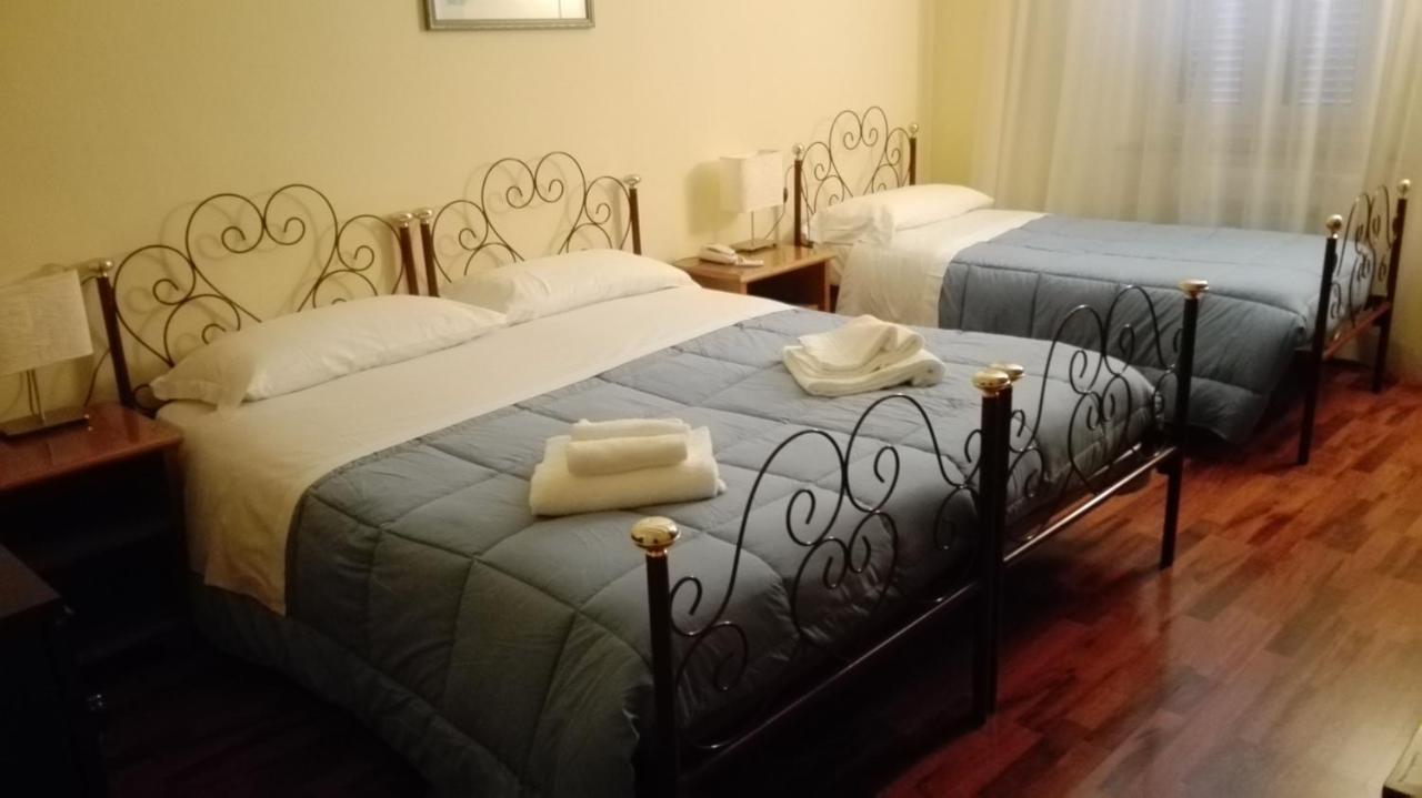 Hotel Camerlengo Corridonia Ngoại thất bức ảnh