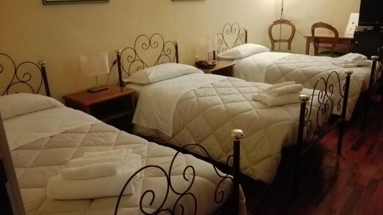 Hotel Camerlengo Corridonia Ngoại thất bức ảnh